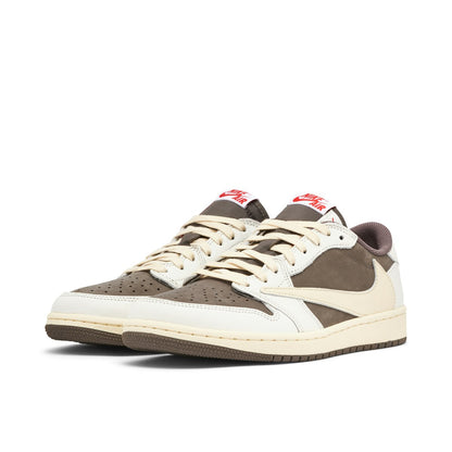 AIR JORDAN 1 RETRO LOW OG SP X TRAVIS SCOTT REVERSE MOCHA