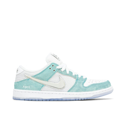 NIKE SB DUNK LOW X APRIL SKATEBOARDS TEAL