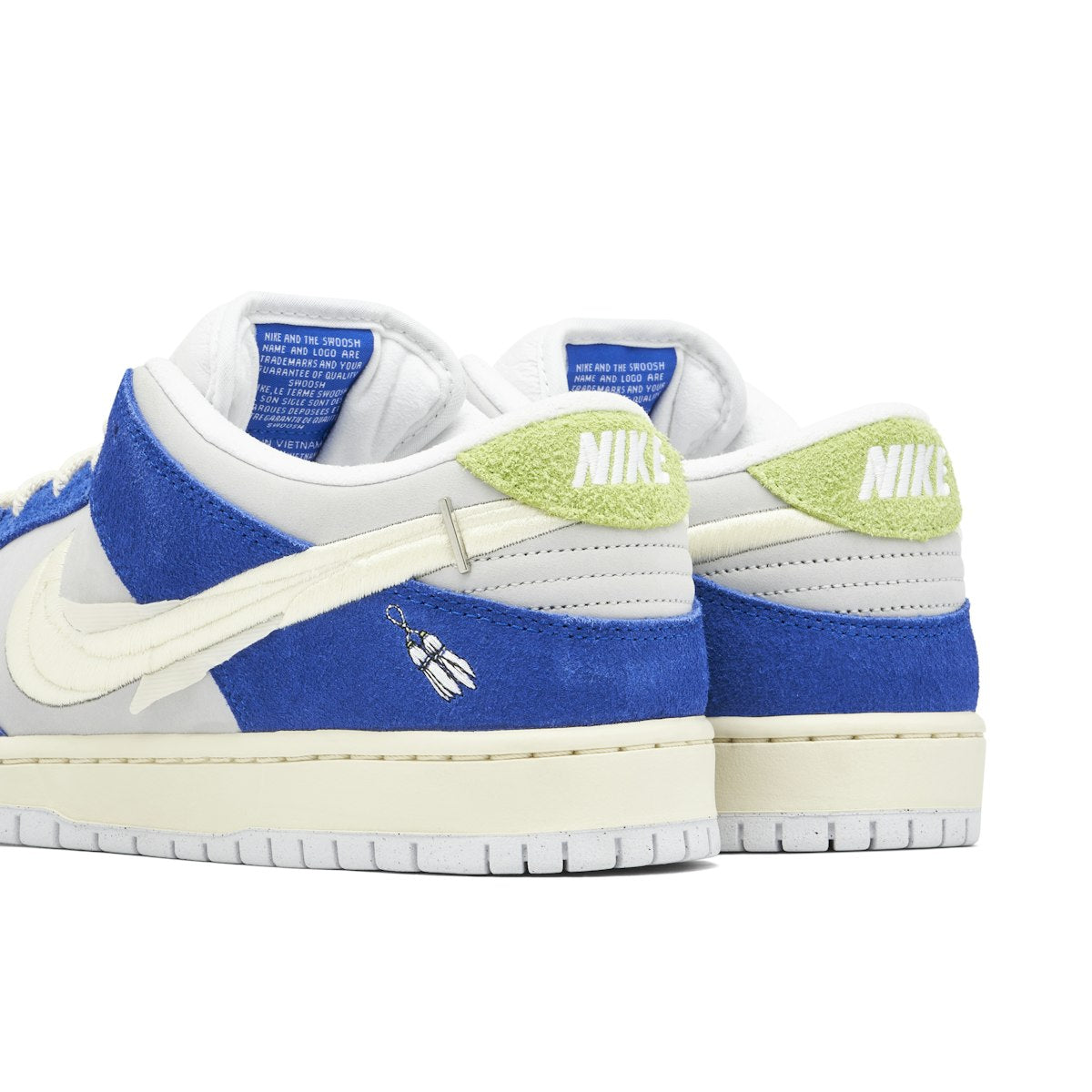 NIKE SB DUNK LOW X FLY STREETWEAR BLUE