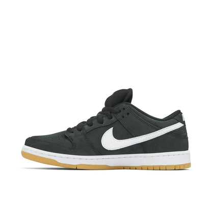 NIKE DUNK LOW SB BLACK GUM