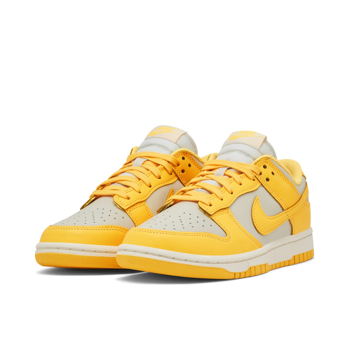 Nike Dunk Low Citron Pulse (Women's)