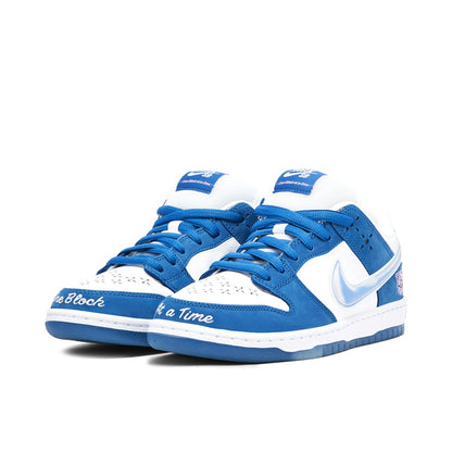 NIKE SB DUNK LOW X BORN X RAISED WHITE BLUE