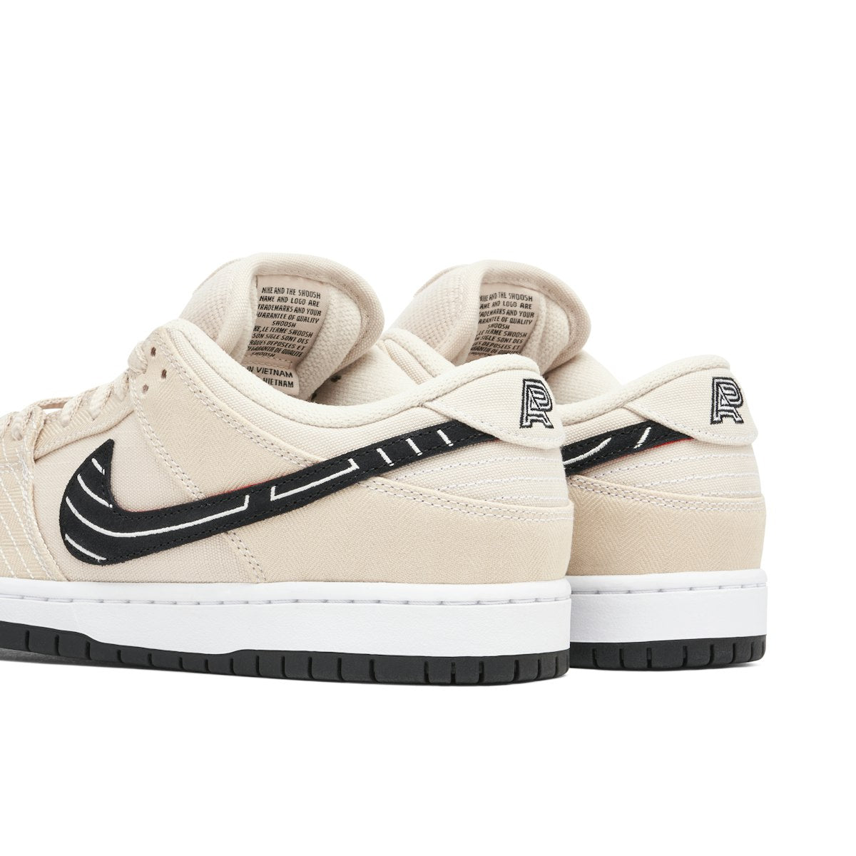 NIKE DUNK LOW SB X ALBINO PRETO PEARL WHITE